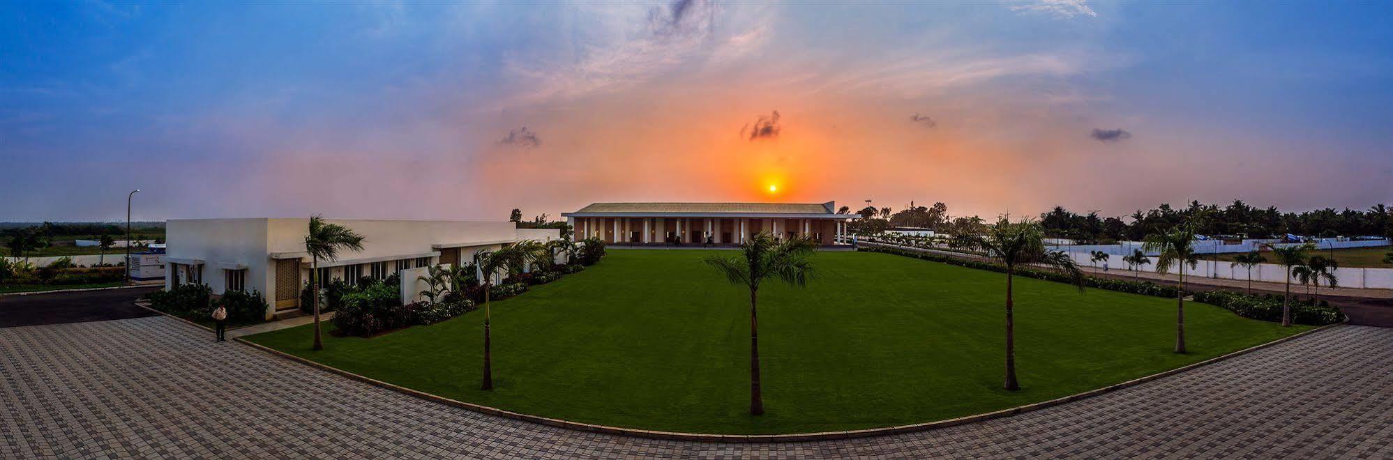 Confluence Banquets And Resort Mahábalipuram Kültér fotó